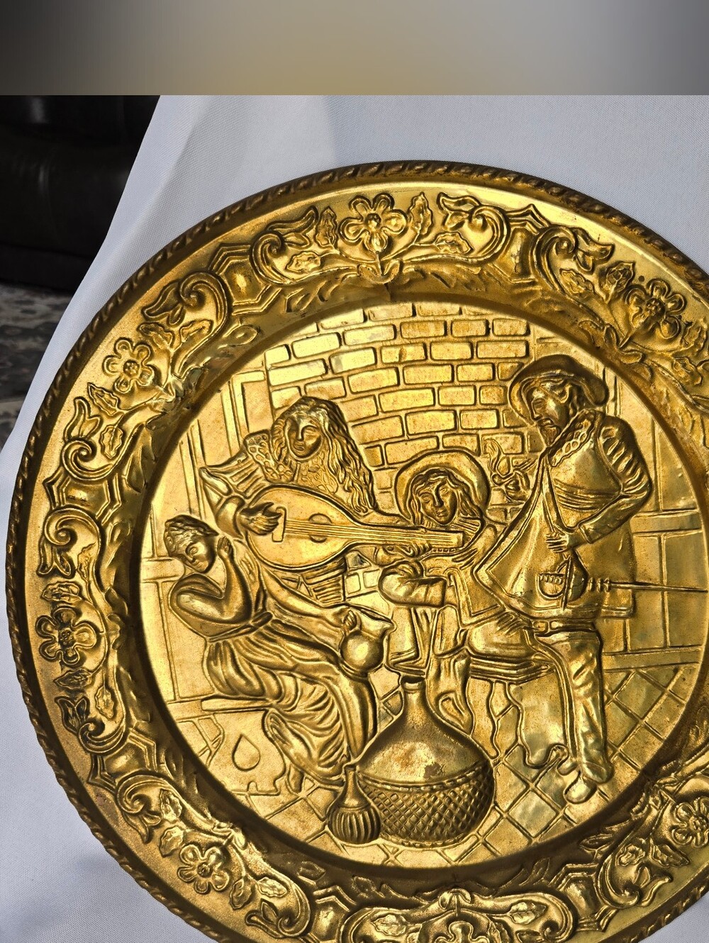 Vintage 16” Made in England Brass Wall Plaque Tavern Musicians